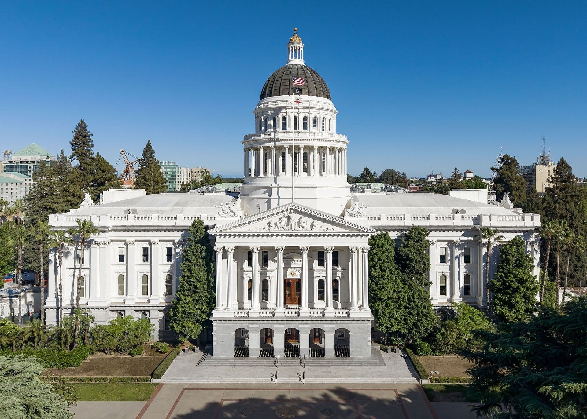 California Medicaid Expansion Faces Thorny Budget Choices for Next Governor
