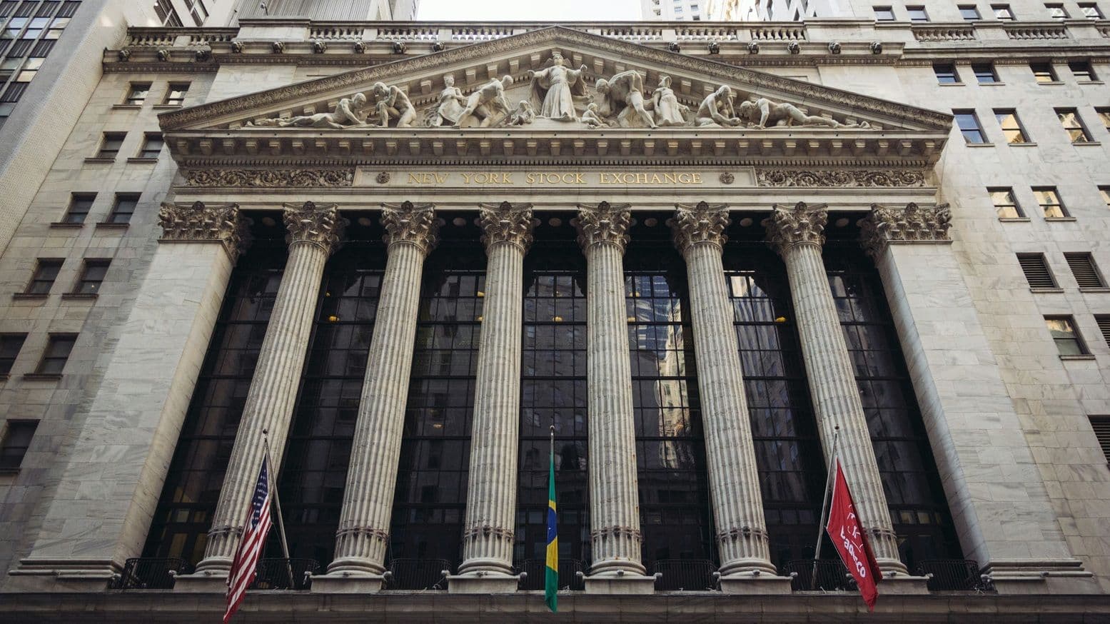 Dow S&P 500 Today: Stocks Rise as Treasury Yields Sink